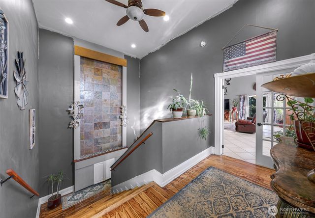 8225 Peace Park Drive, Custer, WA 98240