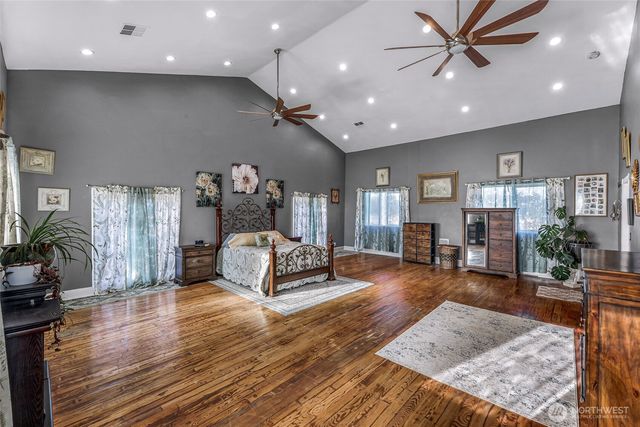 8225 Peace Park Drive, Custer, WA 98240