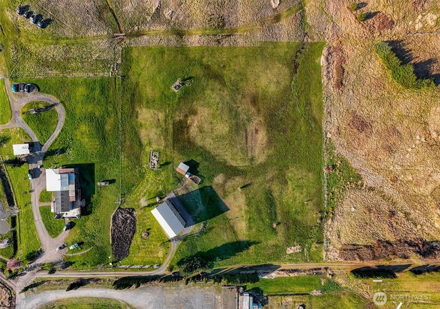 8225 Peace Park Drive, Custer, WA 98240