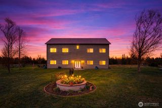 8225 Peace Park Drive, Custer, WA 98240