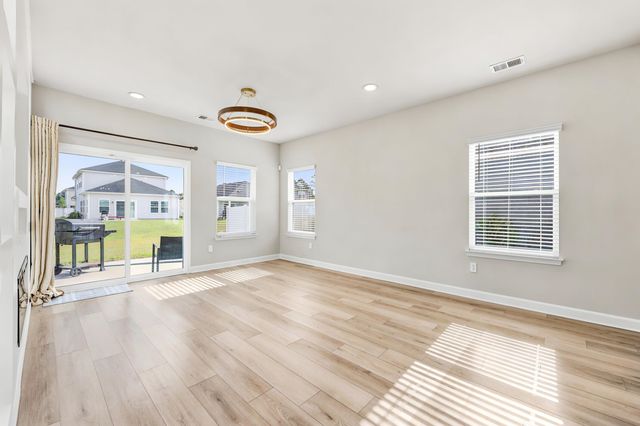 4320 Falls Oaks St., Myrtle Beach, SC 29579