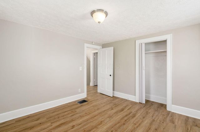 68 W Park Avenue, Columbus, OH 43222