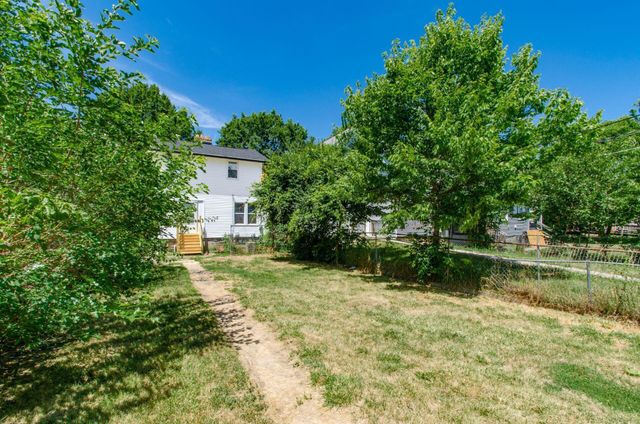 68 W Park Avenue, Columbus, OH 43222