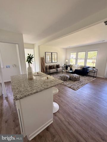 5839 SHADY SIDE RD, Churchton, MD 20733