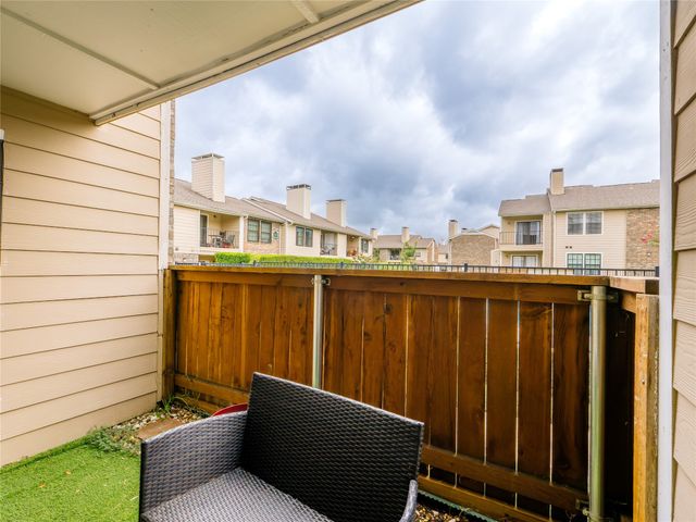 4748 Old Bent Tree Lane 201, Dallas, TX 75287