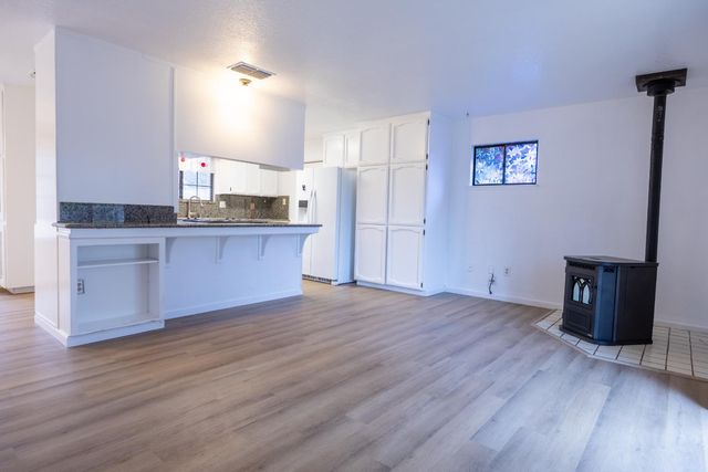 42058 Wild Stallion Court, Coarsegold, CA 93614