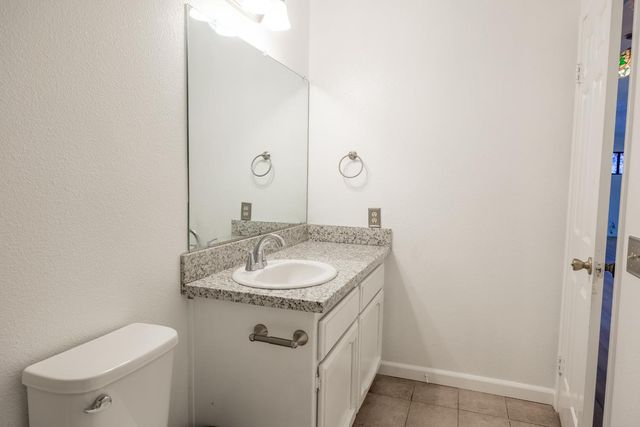 42058 Wild Stallion Court, Coarsegold, CA 93614