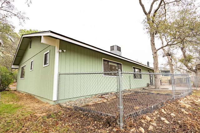 42058 Wild Stallion Court, Coarsegold, CA 93614