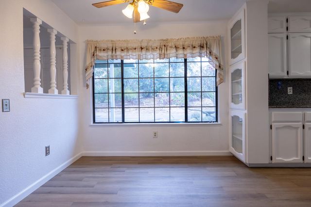 42058 Wild Stallion Court, Coarsegold, CA 93614