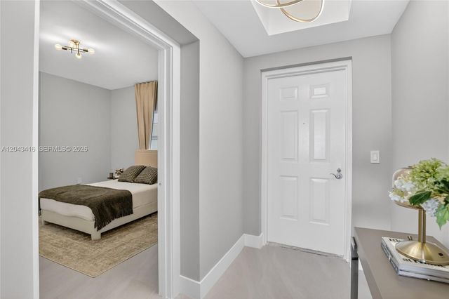 3330 NE 190th Street 718, Aventura, FL 33180