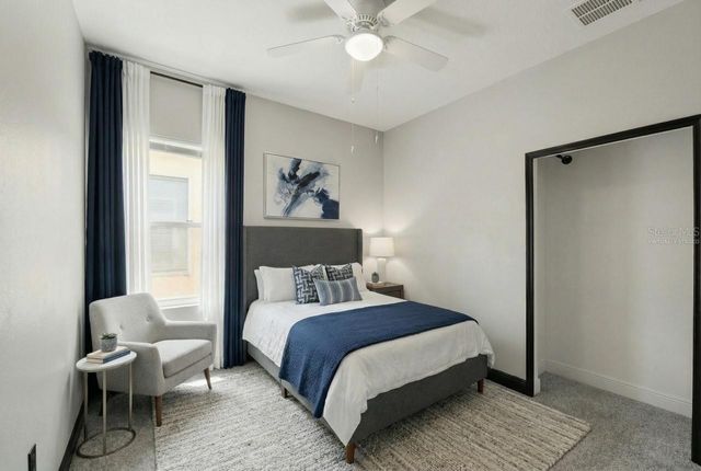 486 LAKE SHORE PARKWAY, Davenport, FL 33896