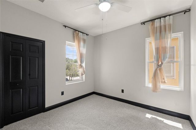 486 LAKE SHORE PARKWAY, Davenport, FL 33896