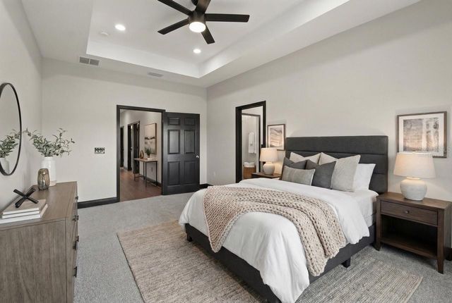 486 LAKE SHORE PARKWAY, Davenport, FL 33896