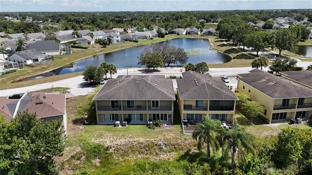 486 LAKE SHORE PARKWAY, Davenport, FL 33896