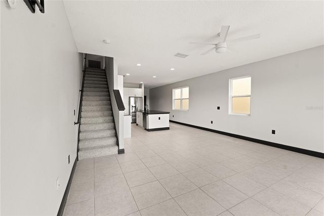 486 LAKE SHORE PARKWAY, Davenport, FL 33896