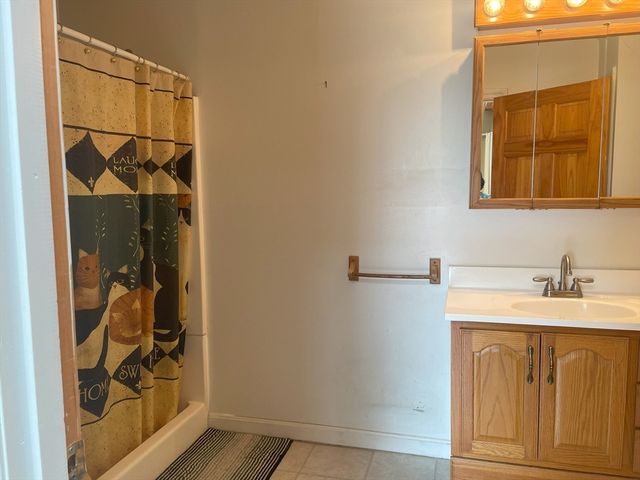 71 Church Street, East Bridgewater, MA 02333