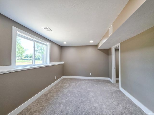 4056 Rosemont Place, Mishawaka, IN 46544