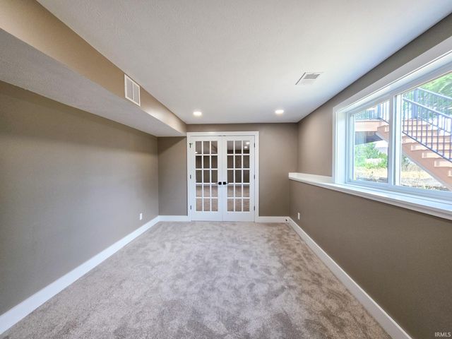 4056 Rosemont Place, Mishawaka, IN 46544