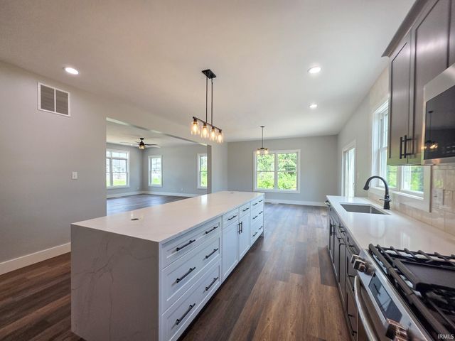 4056 Rosemont Place, Mishawaka, IN 46544