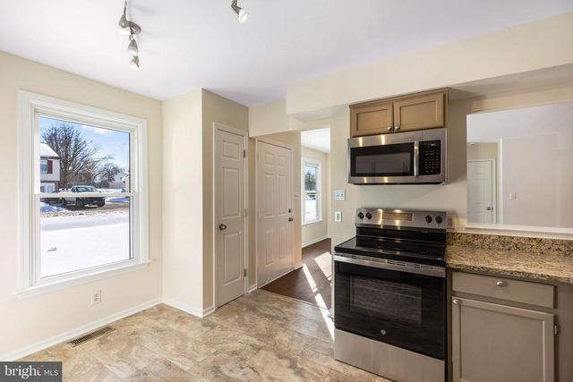 5303 BRIARBEND CT, Fredericksburg, VA 22407