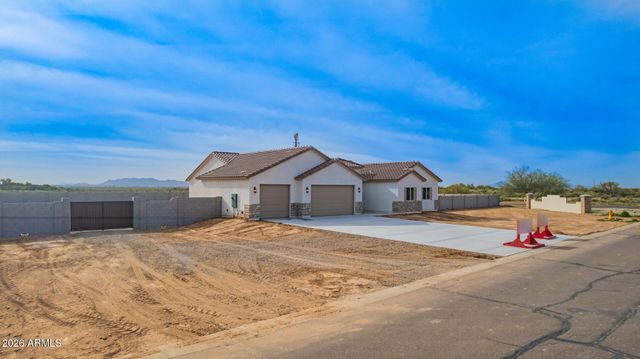 9543 W SANDSTONE MOUNTAIN Drive, Casa Grande, AZ 85194