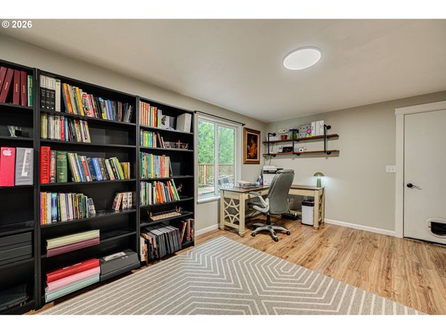 136 CHARLESTON Dr, Kalama, WA 98625