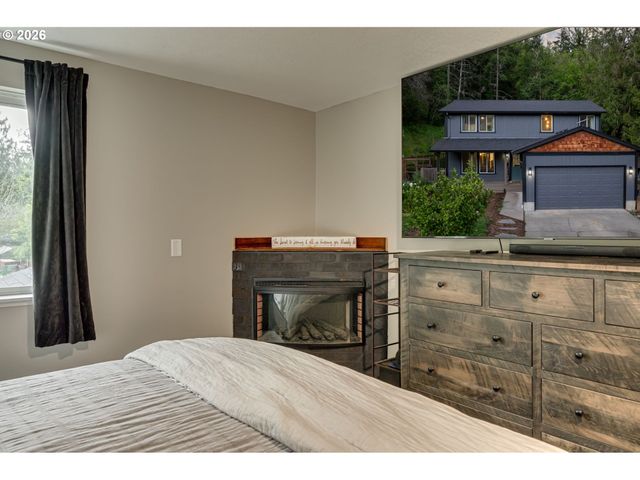 136 CHARLESTON Dr, Kalama, WA 98625
