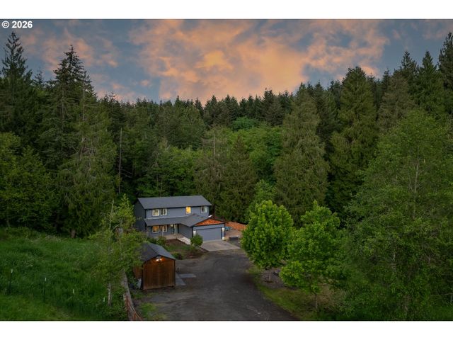 136 CHARLESTON Dr, Kalama, WA 98625