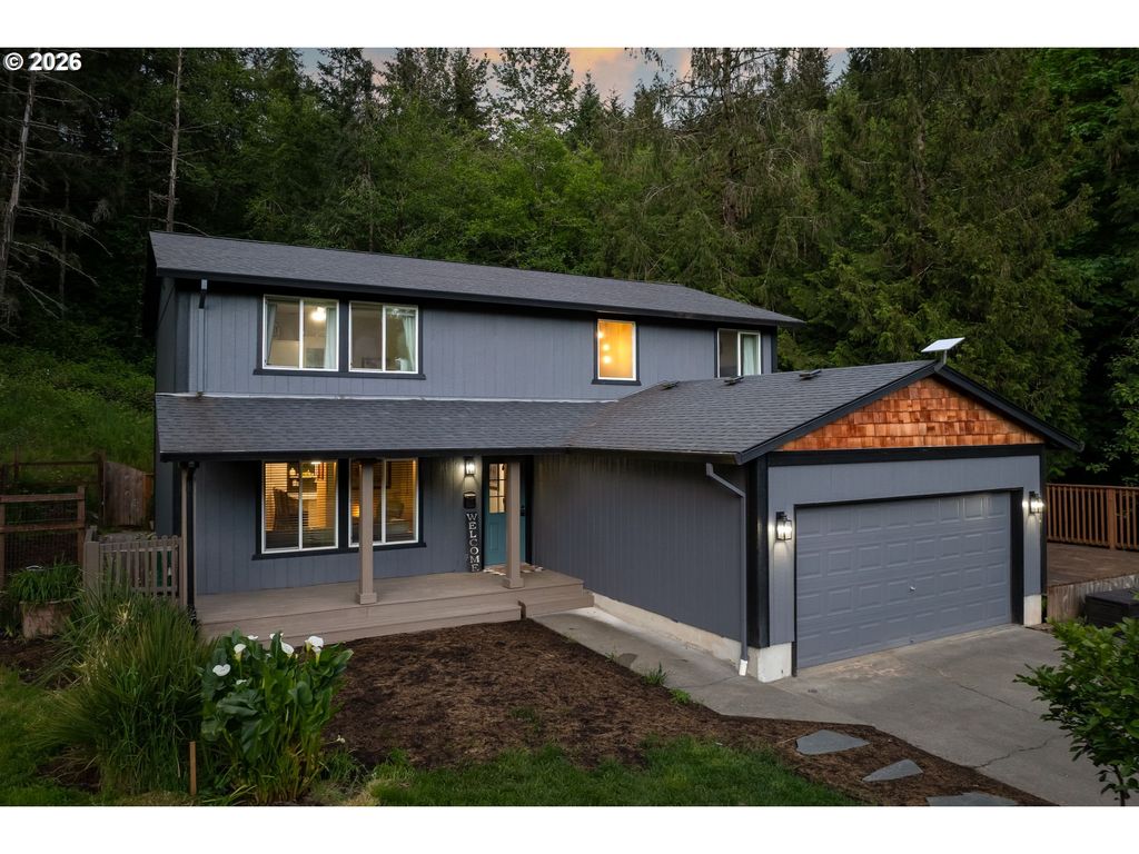 136 CHARLESTON Dr, Kalama, WA 98625