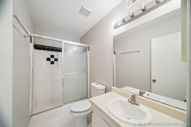 4614 E 68th Street S 119, Tulsa, OK 74136