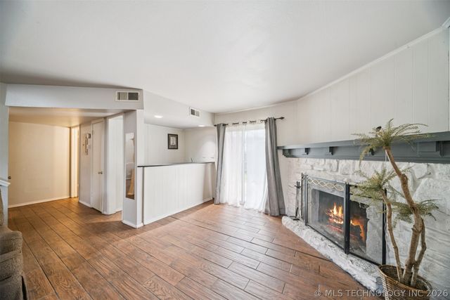 4614 E 68th Street S 119, Tulsa, OK 74136