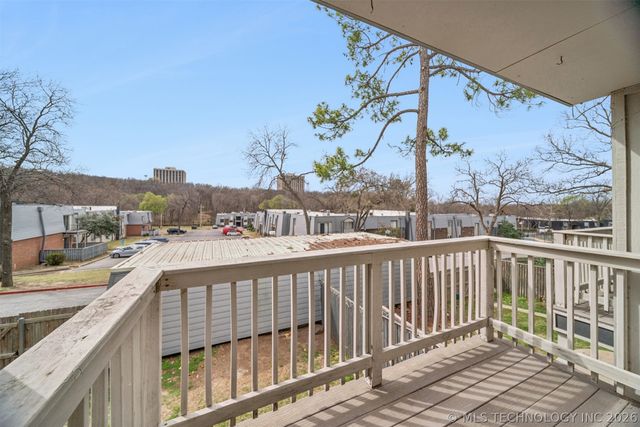 4614 E 68th Street S 119, Tulsa, OK 74136