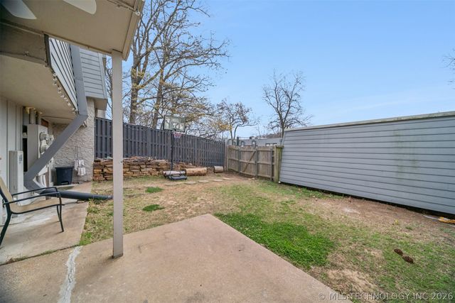 4614 E 68th Street S 119, Tulsa, OK 74136