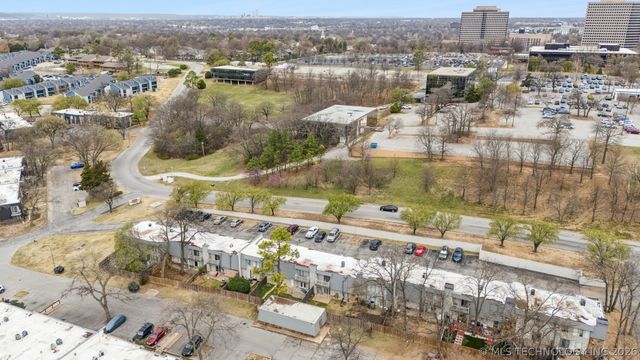 4614 E 68th Street S 119, Tulsa, OK 74136