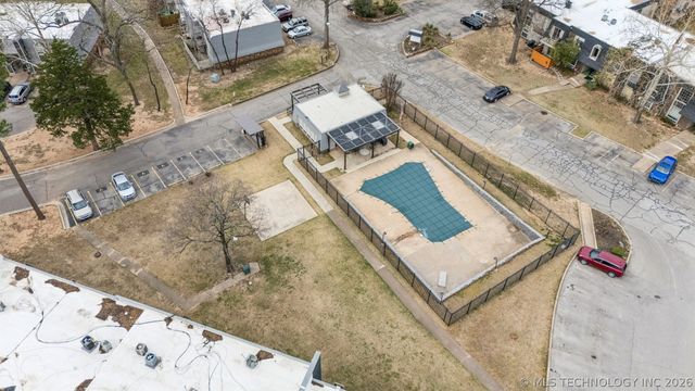 4614 E 68th Street S 119, Tulsa, OK 74136