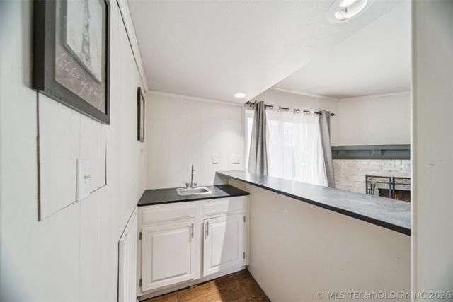 4614 E 68th Street S 119, Tulsa, OK 74136