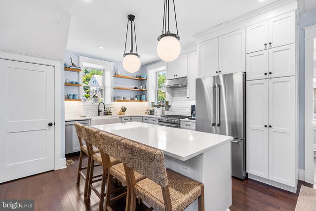 231 N ESSEX AVE, Narberth, PA 19072