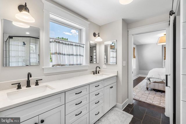 231 N ESSEX AVE, Narberth, PA 19072