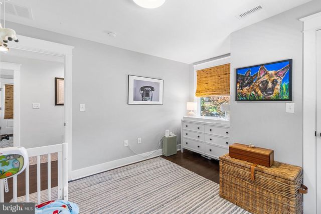 231 N ESSEX AVE, Narberth, PA 19072