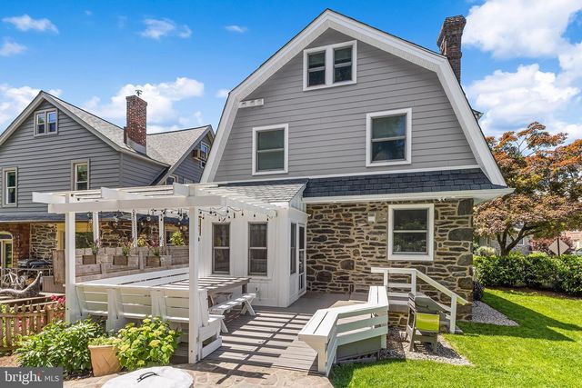 231 N ESSEX AVE, Narberth, PA 19072
