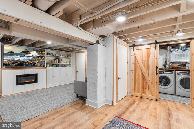 231 N ESSEX AVE, Narberth, PA 19072