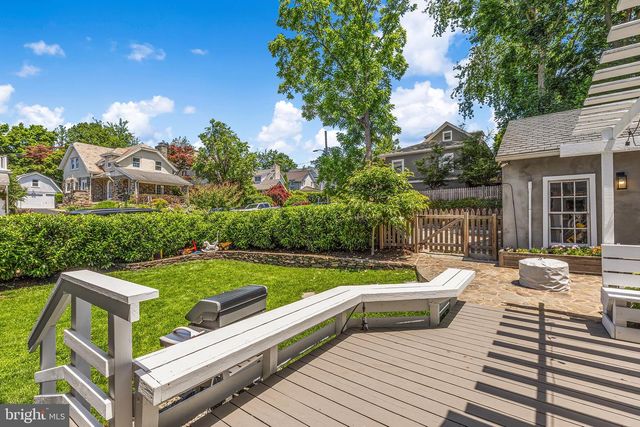 231 N ESSEX AVE, Narberth, PA 19072