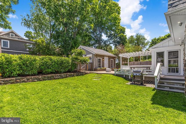 231 N ESSEX AVE, Narberth, PA 19072
