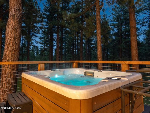 1005 Joy Lake Road, Reno, NV 89511