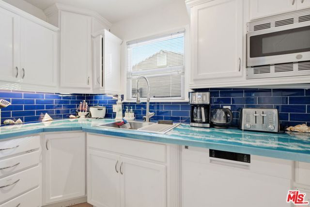 15381 Pacific Street, Midway City, CA 92655