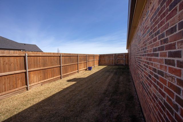 1251 Blakely Hollow Drive, Amarillo, TX 79124