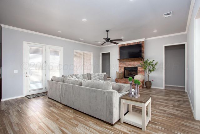 1251 Blakely Hollow Drive, Amarillo, TX 79124