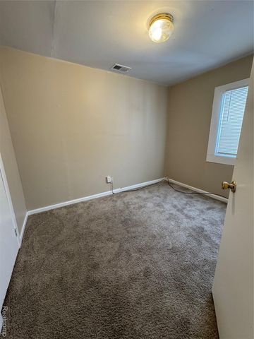 36227 Vinewood Street, Romulus, MI 48174