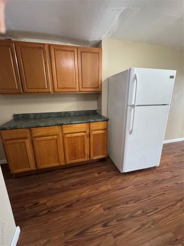 36227 Vinewood Street, Romulus, MI 48174