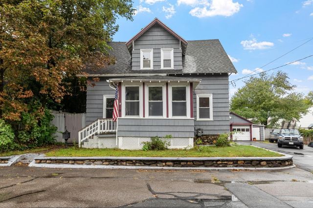 14 Rockdale Ave, Fitchburg, MA 01420